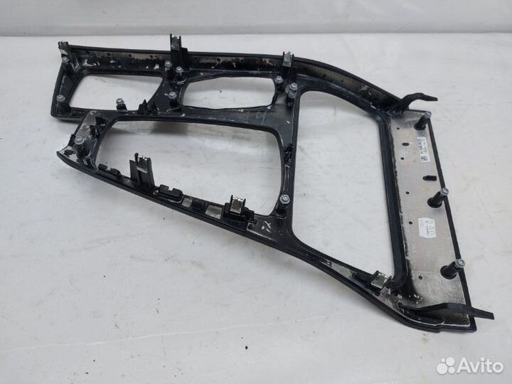 Накладка центральной консоли Bmw 5-Series F10 3.0D