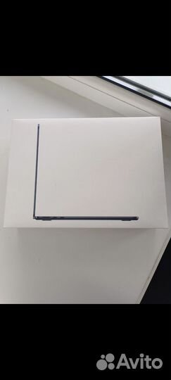 Macbook air 13 m2 2022 8 256гб полуночный черный