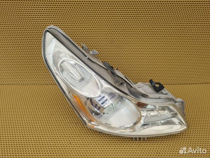 Фара передняя правая Infiniti G35 V36