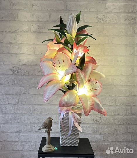 Светильник декоративный Лилии