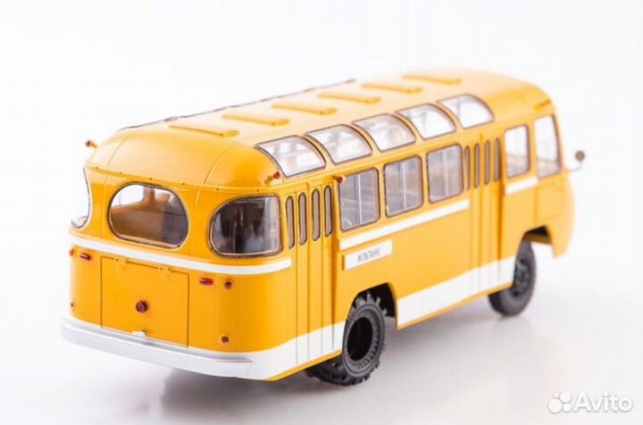 Автобус Паз-672А 1:43
