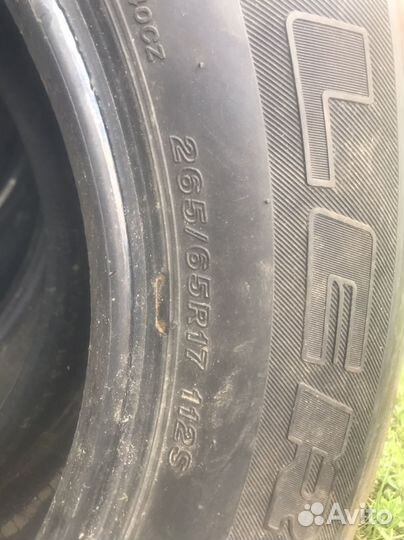 Bridgestone Dueler A/T 265/65 R17