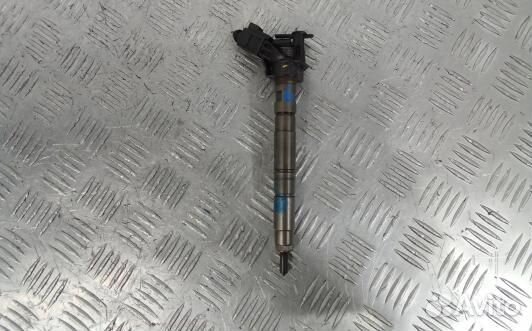 Форсунка дизельная audi A5 1 (OUK10AL06)
