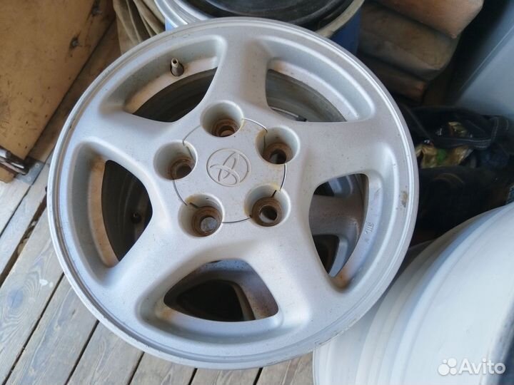 Продам литые диски
