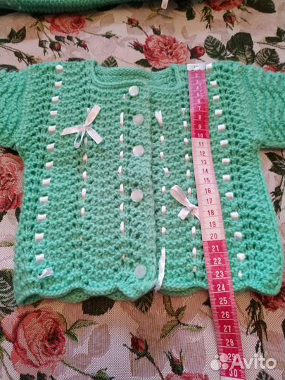 Вязаные детские вещи ручной работы