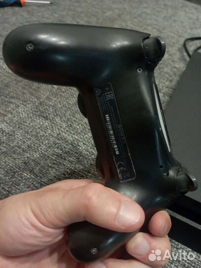 Sony playstation 4 slim