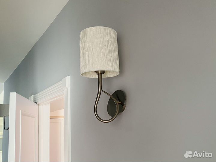 Бра и светильники настенные Mantra Lua Испания