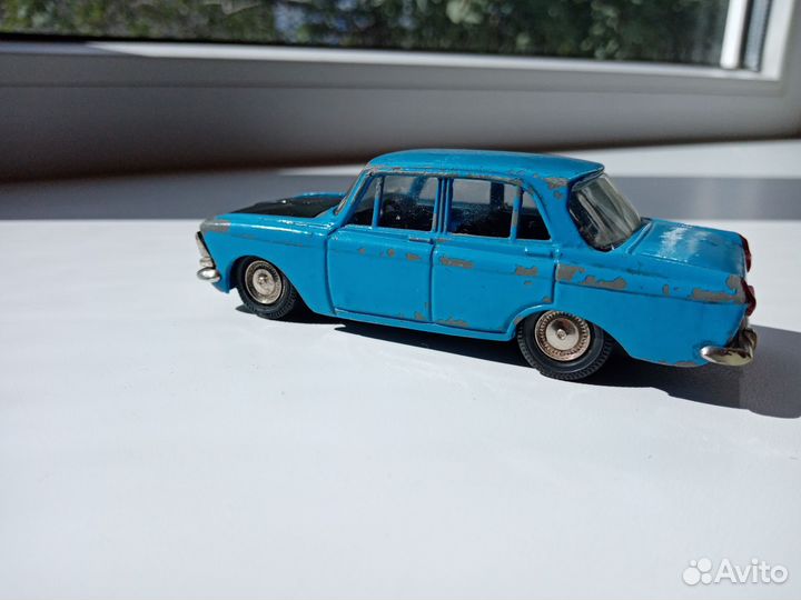 Машинка СССР москвич