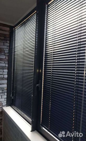 Жалюзи горизонтальные