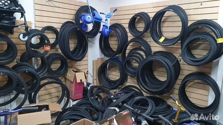 Велосипедная покрышка 26-1.95. 26-2.125