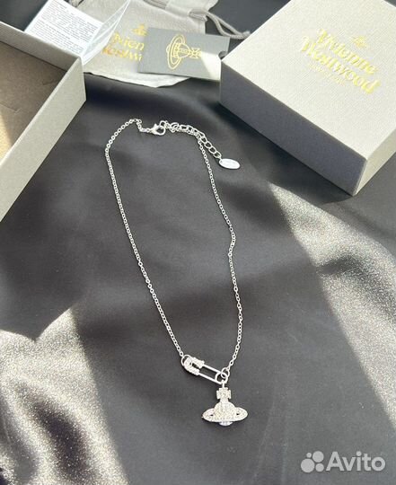 Кулон с цепочкой Vivienne Westwood