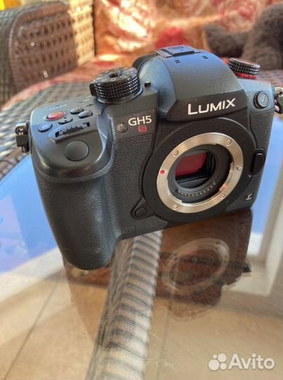 Panasonic gh5s + комплектующие
