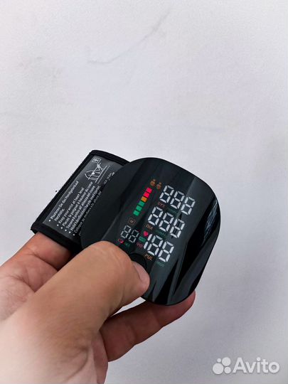 Тонометр на запястье автоматический