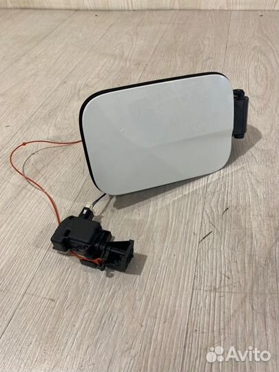 Лючок топливного бака Mercedes Benz E250 W212