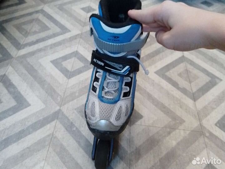 Роликовые коньки