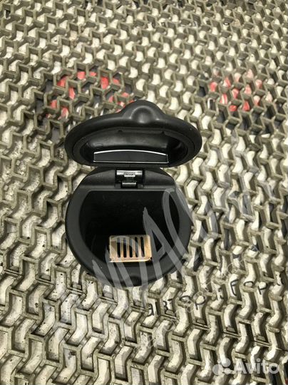 Пепельница Honda CR-V