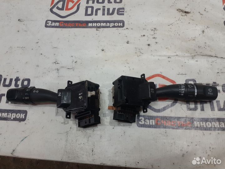 Hyundai Accent подрулевой переключатель