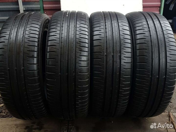 Dunlop SP Sport Maxx 050 215/55 R18