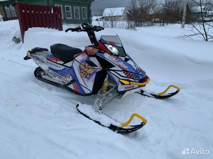 BRP ski-doo renegade 800