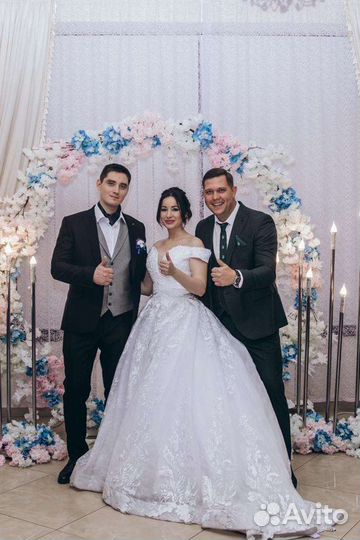 Ведущий праздников Саксофонист