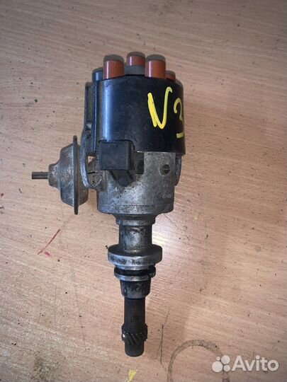 Трамблер audi 2.3 Audi 2.2 035905206A