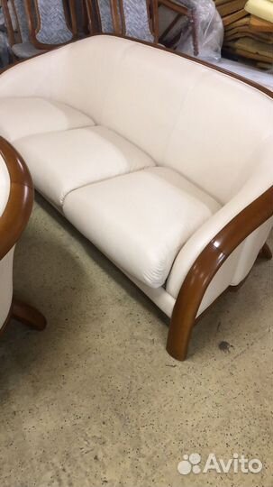 Перетяжка мебели