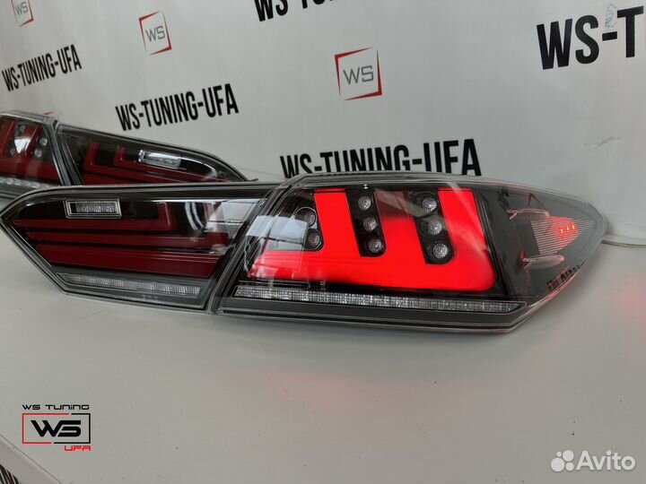 Задние фонари Toyota camry 70 WB63