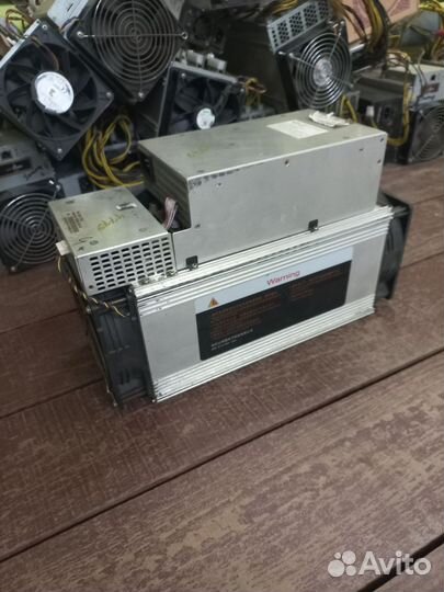 Whatsminer M21S и Antminer L3+