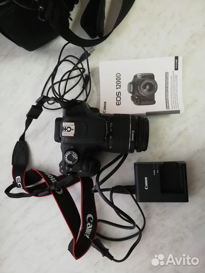Цифровая видеокамера Canon