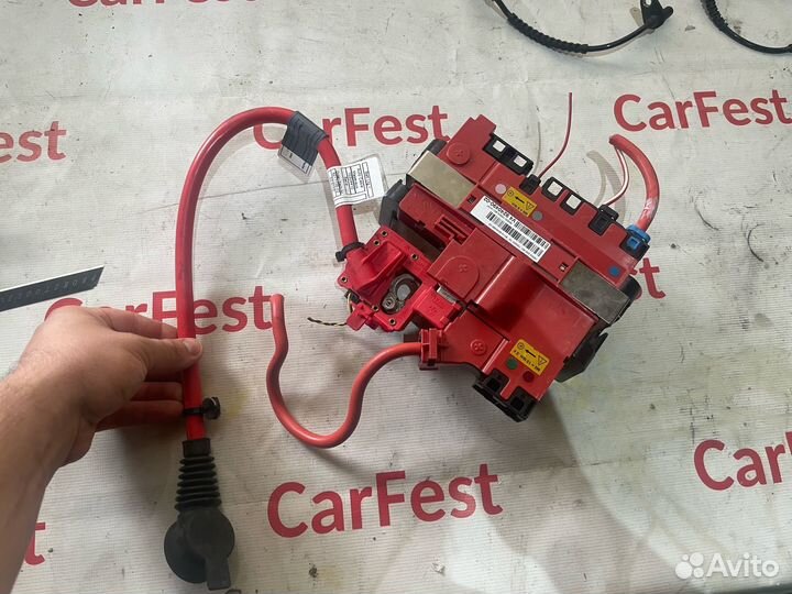 Плюсовая клема Пиропатрон BMW F10 F11 F07 F18 F06