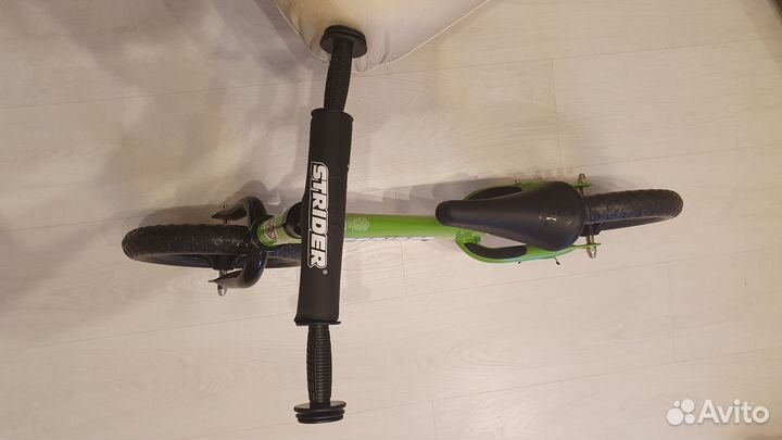 Беговел Strider Sport Pro + шлем. Новые