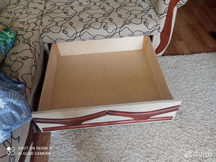 Угловой диван бу