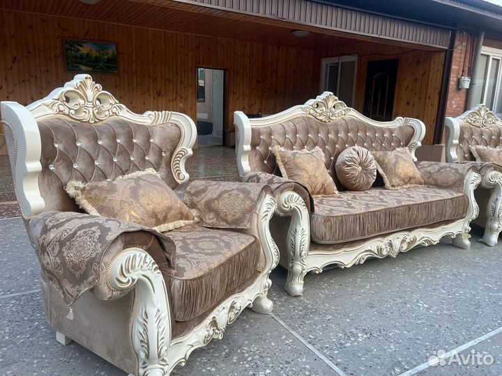 Фараон тройка