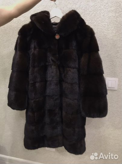 Шуба норковая с капюшоном
