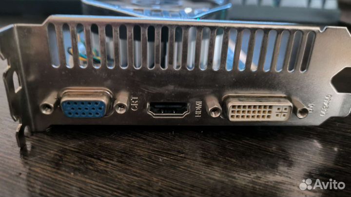 Видеокарта Sapphire Radeon HD 4850 512 MB gddr 3