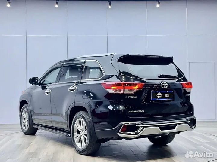 Toyota Highlander 2.0 AT, 2021, 29 000 км