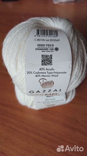 Шапка-шлем женская ручной работы