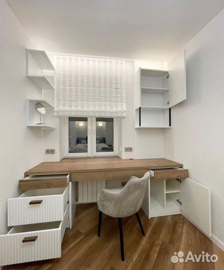 Рабочая зона с кроватью