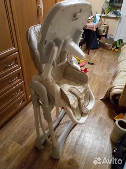 Стул для кормления Happy Baby William Classic