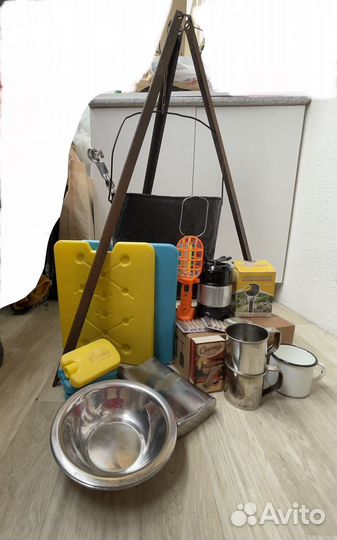 Разное для туризма набор