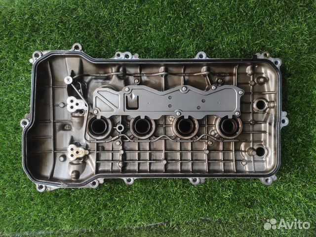 Клапанная крышка Toyota Rav 4 XA30 2.0 2010-2014