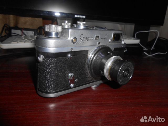 Пленочный фотоаппарат Зоркий-4 с И50У 3.5/50
