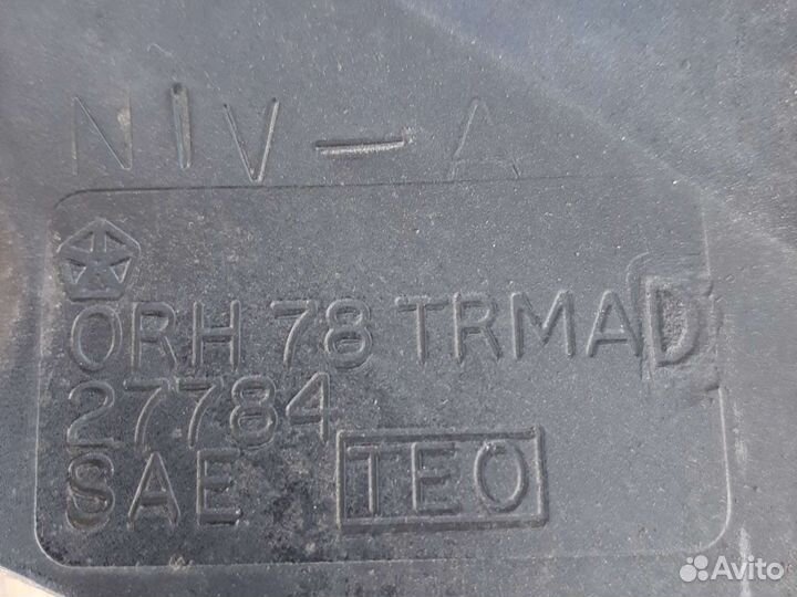 Решетка радиатора Крайслер PT cruiser