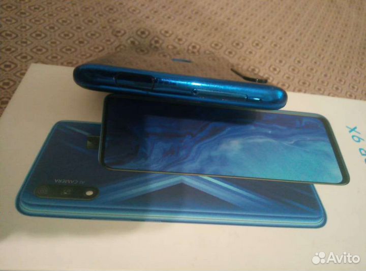 Телефон honor 9х