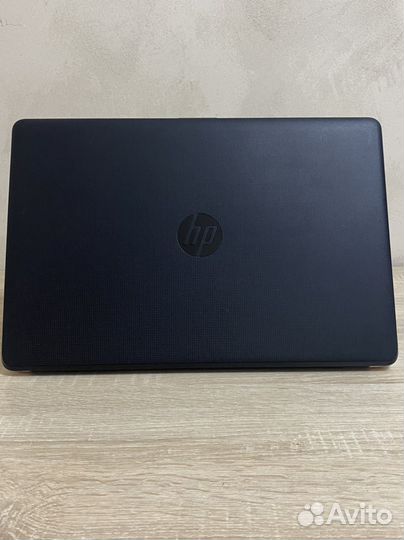 Ноутбук HP AMD-A9 2 видеокарты/ddr4/ ssd+hdd