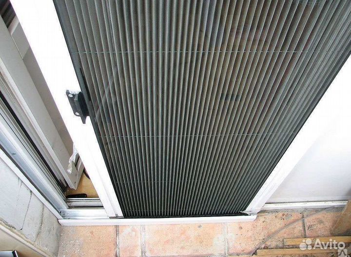 Москитные сетки плиссе на окна и двери