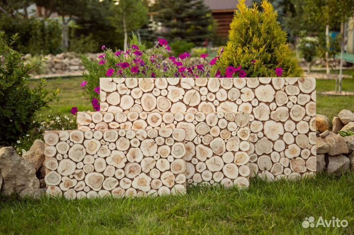 Панно из можжевельника