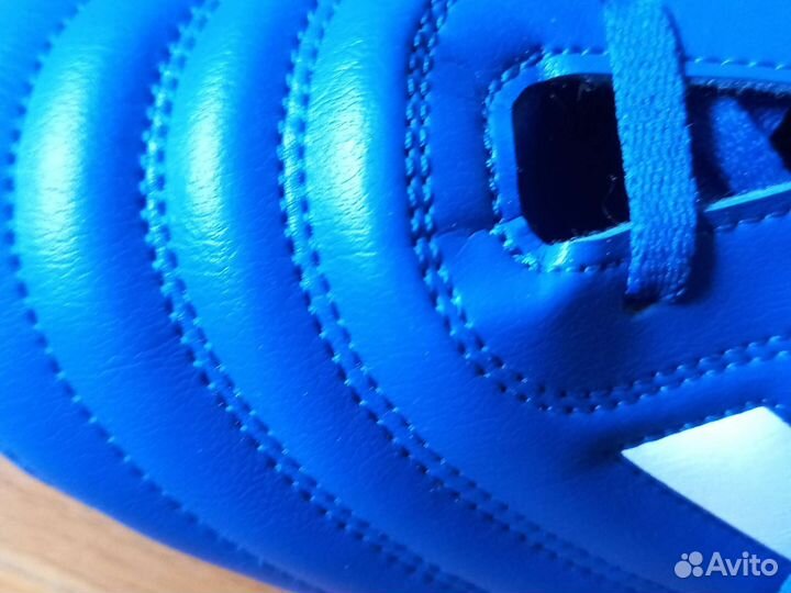 Бутсы adidas новые 42