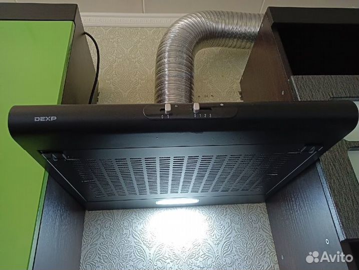 Подвесная вытяжка dexp MSH350, черный