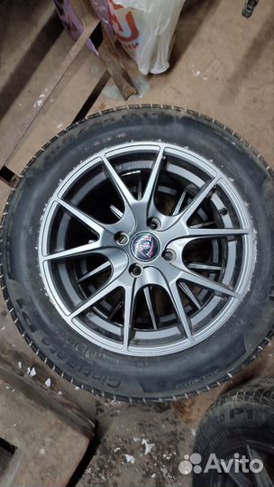 Колеса летние с литыми дисками
